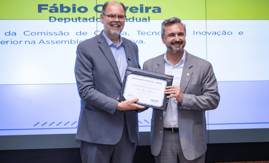 Prêmio Mecenas da Inovação homenageia 16 pessoas de destaque na área no Paraná