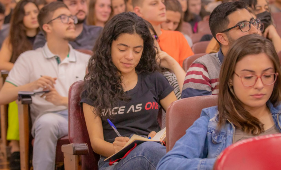 Unicentro lança doutorado profissional em administração com foco em estratégia e inovação