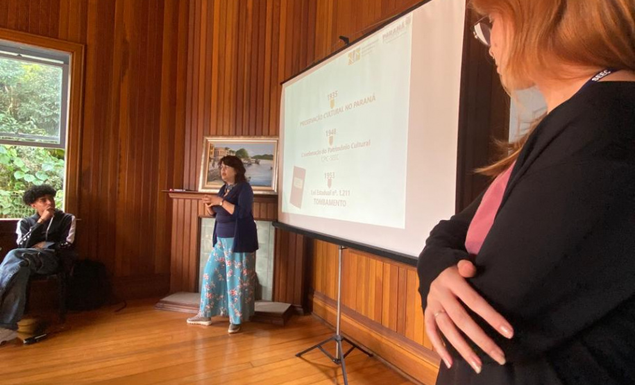 545 profissionais concluem residência técnica pelo Estado