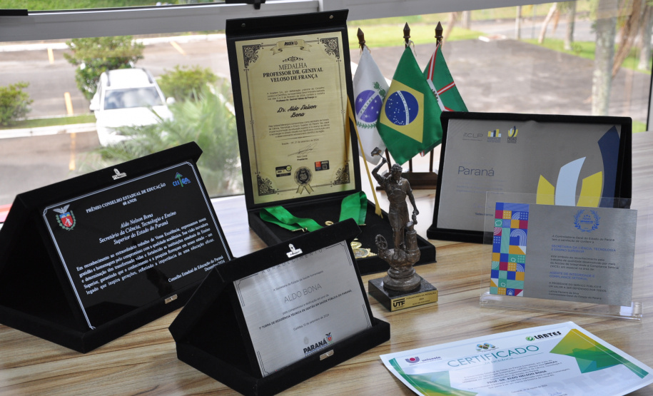 Reconhecimento à excelência em ciência, tecnologia e ensino superior marca o ano de 2024 no Paraná