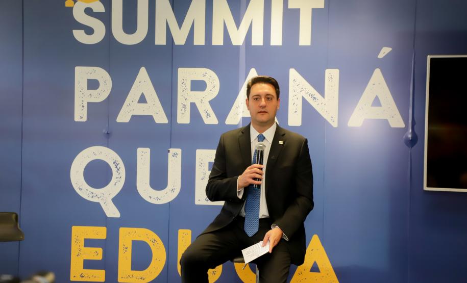 Ratinho Junior destaca conquistas da educação em evento da Gazeta do Povo