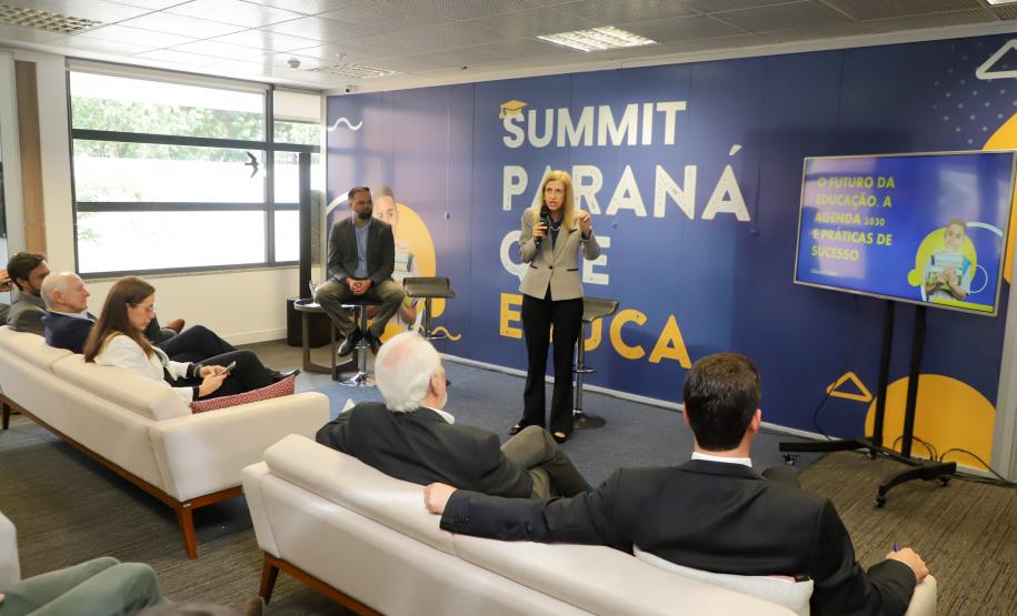 Ratinho Junior destaca conquistas da educação em evento da Gazeta do Povo