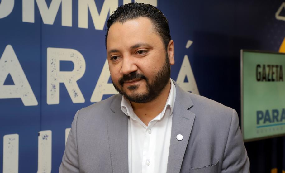 Ratinho Junior destaca conquistas da educação em evento da Gazeta do Povo