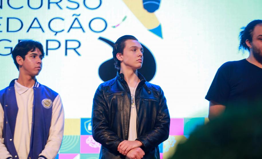 CGE divulga melhores agentes de 2024 e vencedores de concurso de redação