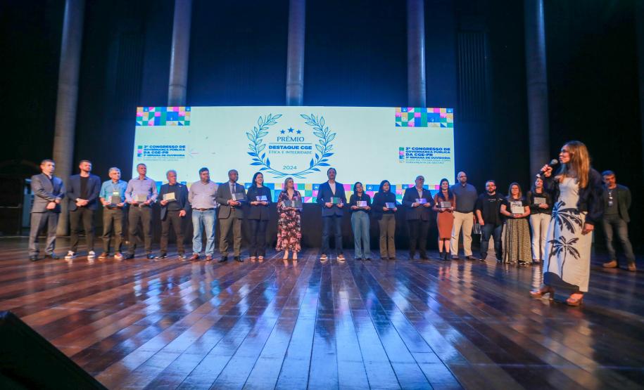 CGE divulga melhores agentes de 2024 e vencedores de concurso de redação