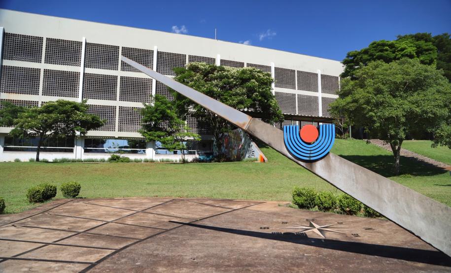 Unioeste comemora 30 anos com cerca de 50 mil alunos formados no Paraná