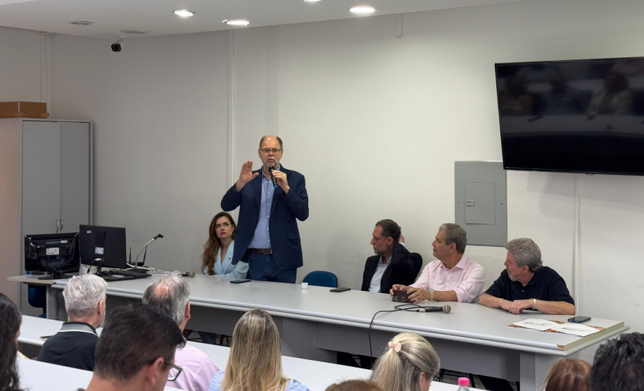 Estado anuncia investimento de R$ 7,6 milhões para aquisições tecnológicas da UEM