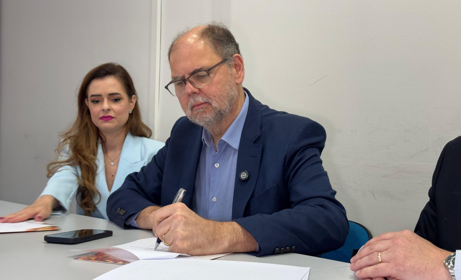 Estado anuncia investimento de R$ 7,6 milhões para aquisições tecnológicas da UEM