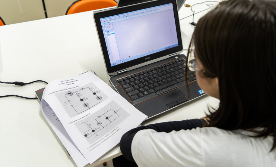 Aprova Paraná Universidades: consulta de notas e vagas começa na segunda-feira