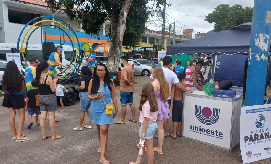 Verão Maior Paraná: universidades estaduais levam ações de ciência, lazer e saúde ao Litoral