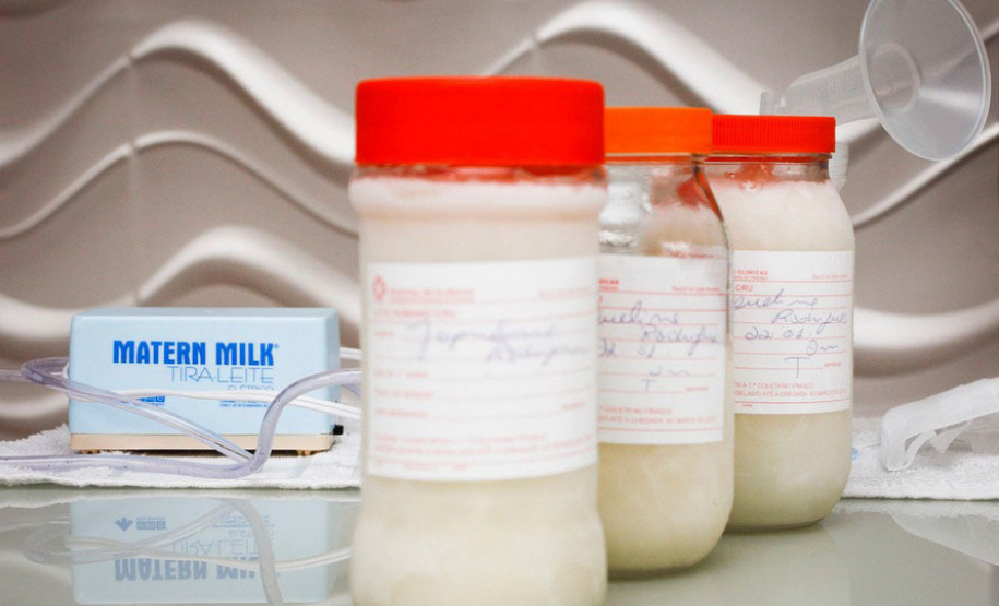Alta de 77%: bancos de leite dos HUs atenderam milhares de mães e bebês em 2024