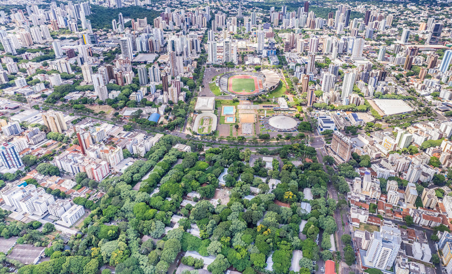 Com 84 mil profissionais formados, UEM completa 55 anos nesta semana