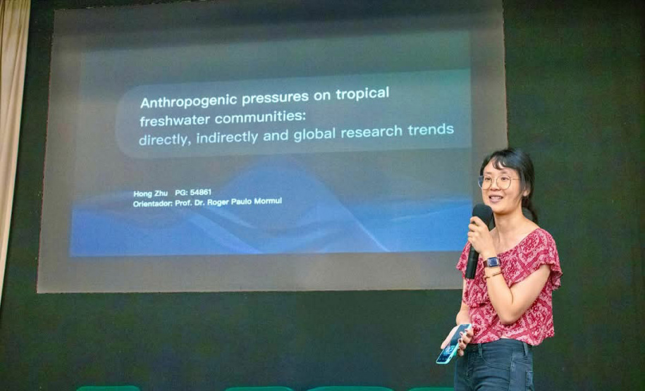 Aluna internacional: Universidade Estadual de Maringá titula 1ª doutora chinesa