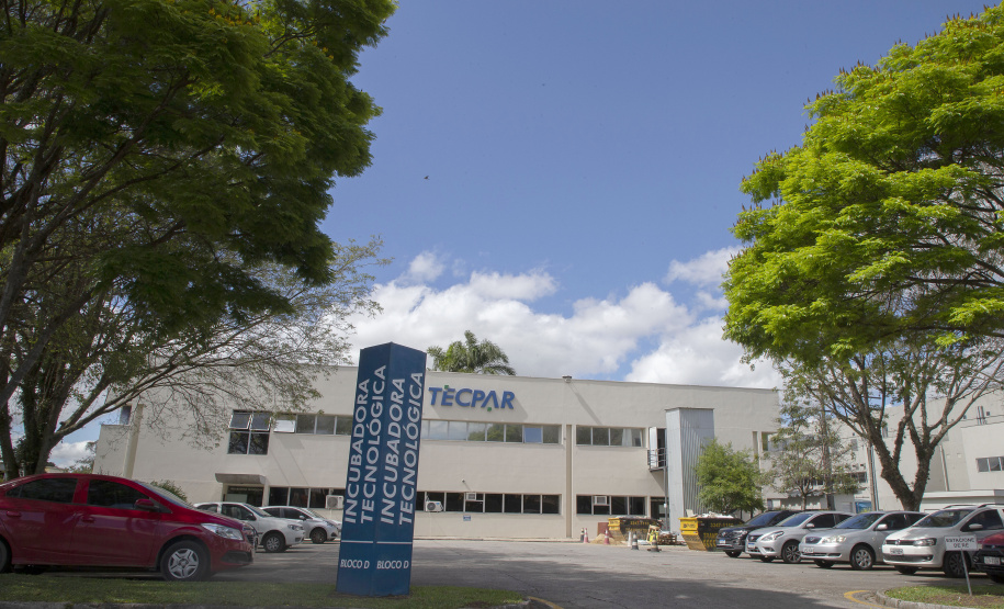 Tecpar abre edital para selecionar empresas para programa de incubação