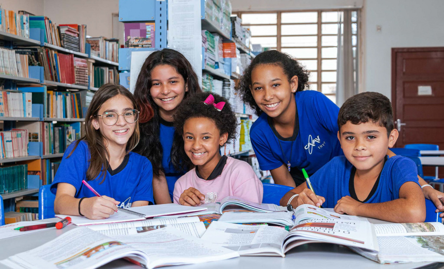 Censo 2022: com avanço das políticas, Paraná tem 1/5 da população com ensino superior