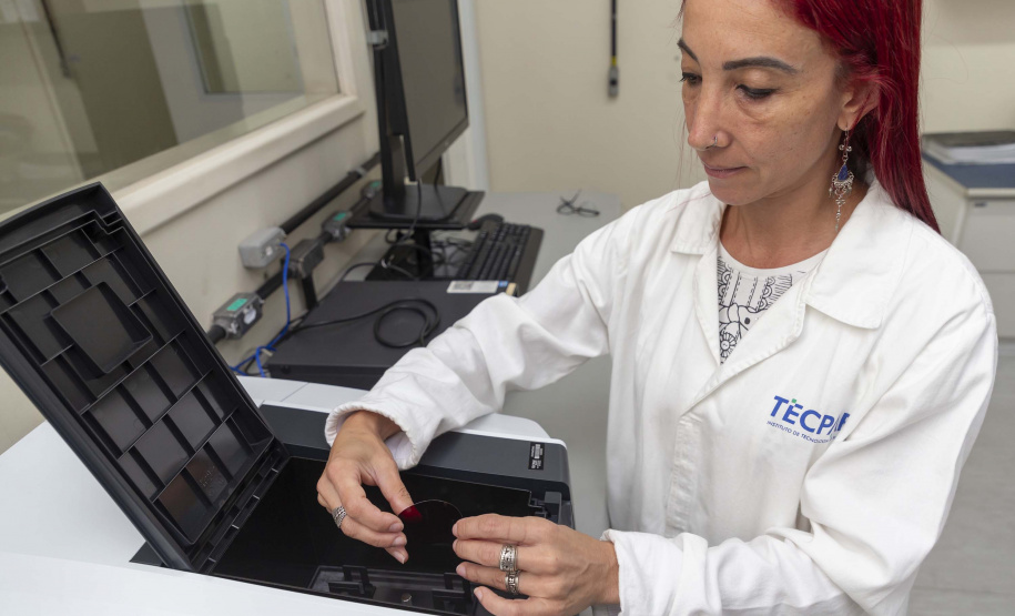 Tecpar protege saúde do consumidor com análise de embalagens de medicamentos