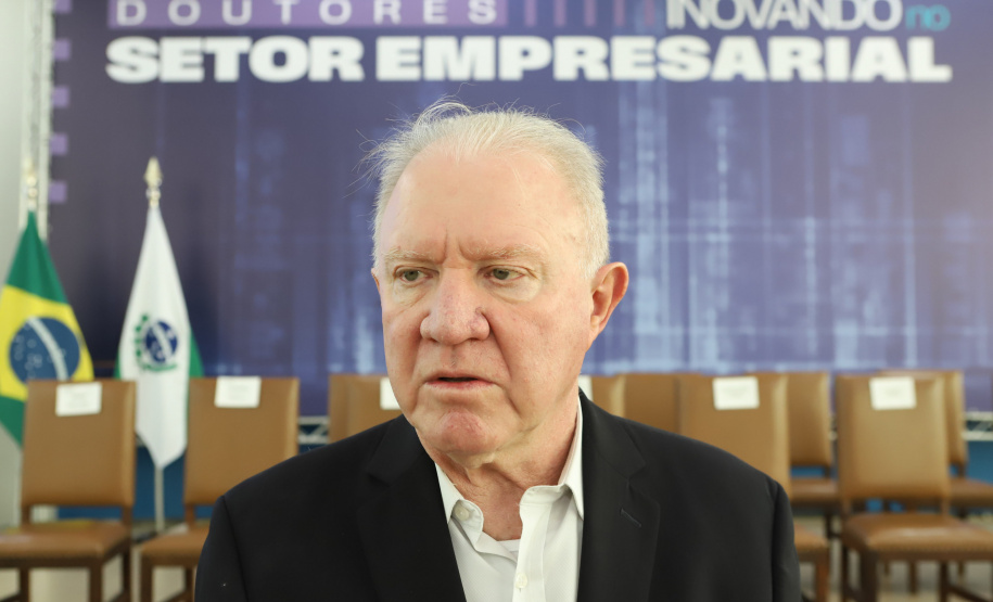 Estado concederá 100 bolsas de R$ 5 mil para doutores inovarem em empresas paranaenses