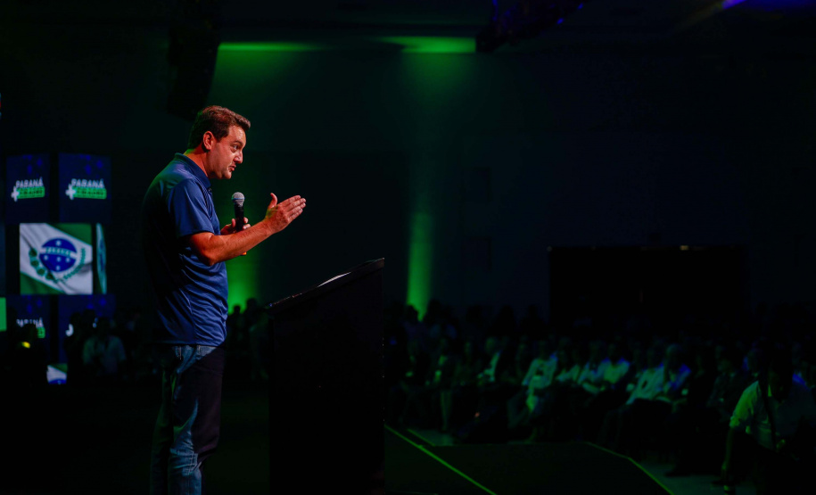 Governador destaca parceria com municípios na abertura do Paraná Mais Cidades