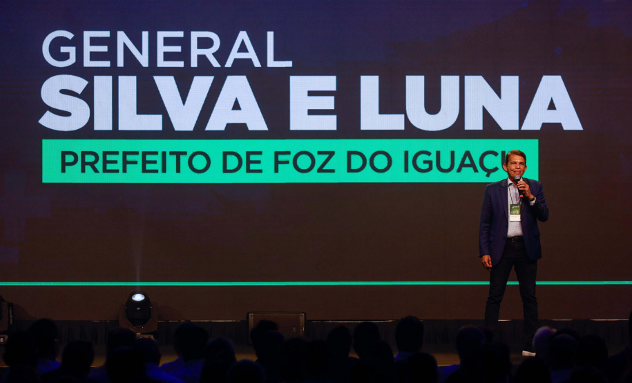 Ratinho Junior apresenta panorama do Estado a prefeitos no Paraná Mais Cidades