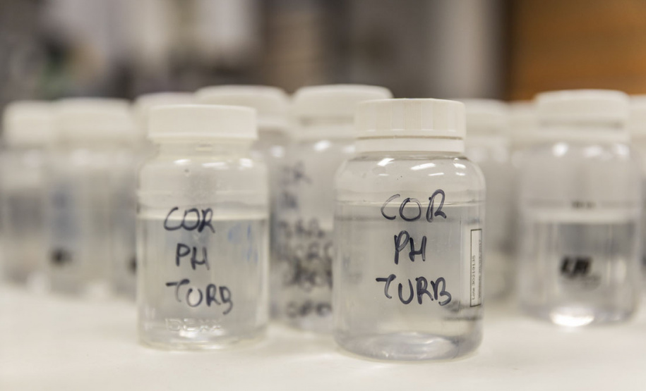 Laboratório de Saneamento Ambiental da UEM fez mais de 20 mil análises em 2024