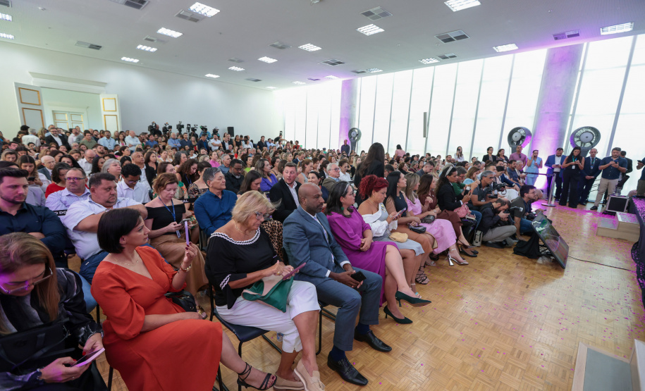 Casa da Mulher Paranaense: Estado vai construir espaços voltados à qualificação feminina