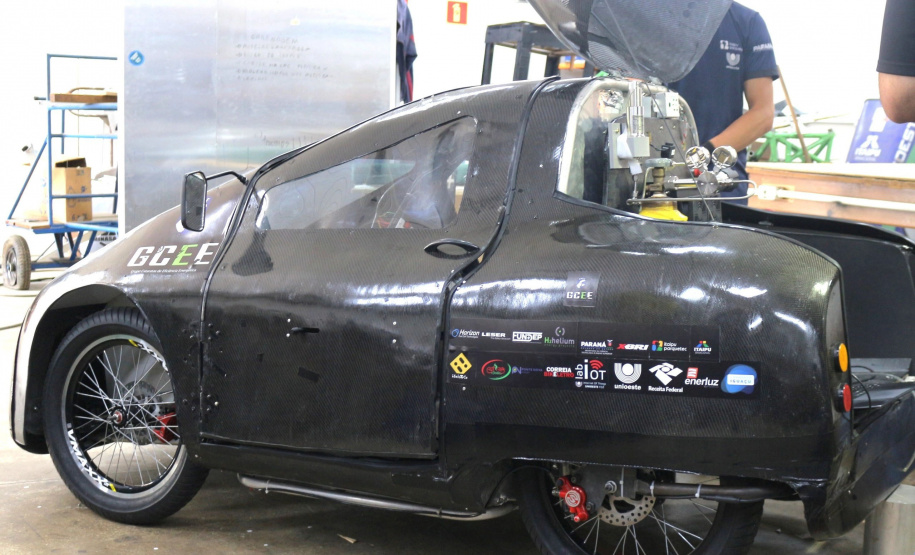 Carro a hidrogênico de alunos da Unioeste vai competir no Shell Eco-Marathon nos EUA