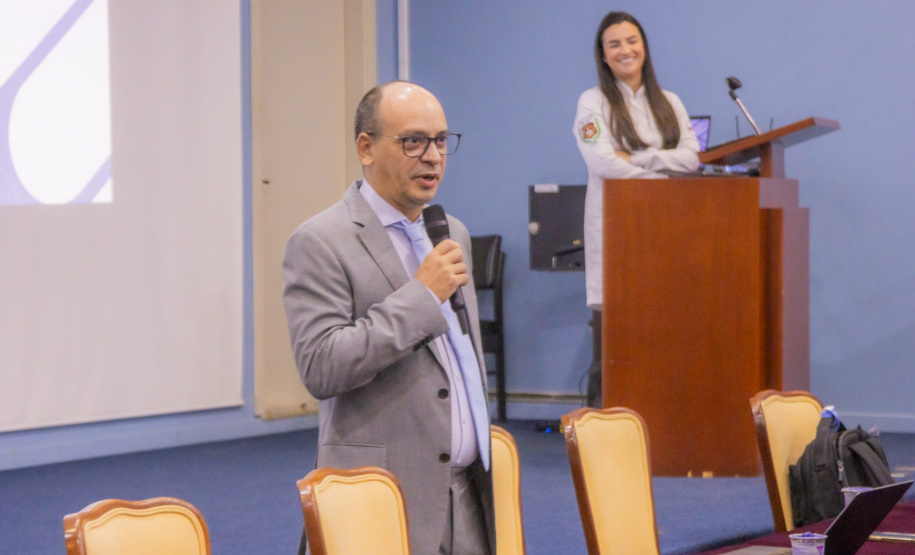 Paraná no mundo: UEPG forma 1ª doutora em Odontologia em cotutela com a Espanha