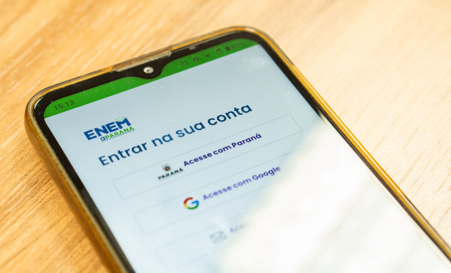 Governo lança plataforma digital Enem Paraná para incentivar ingresso no ensino superior