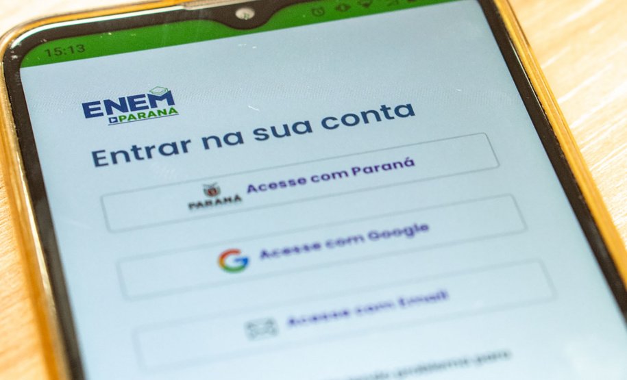 Governo lança plataforma digital Enem Paraná para incentivar ingresso no ensino superior