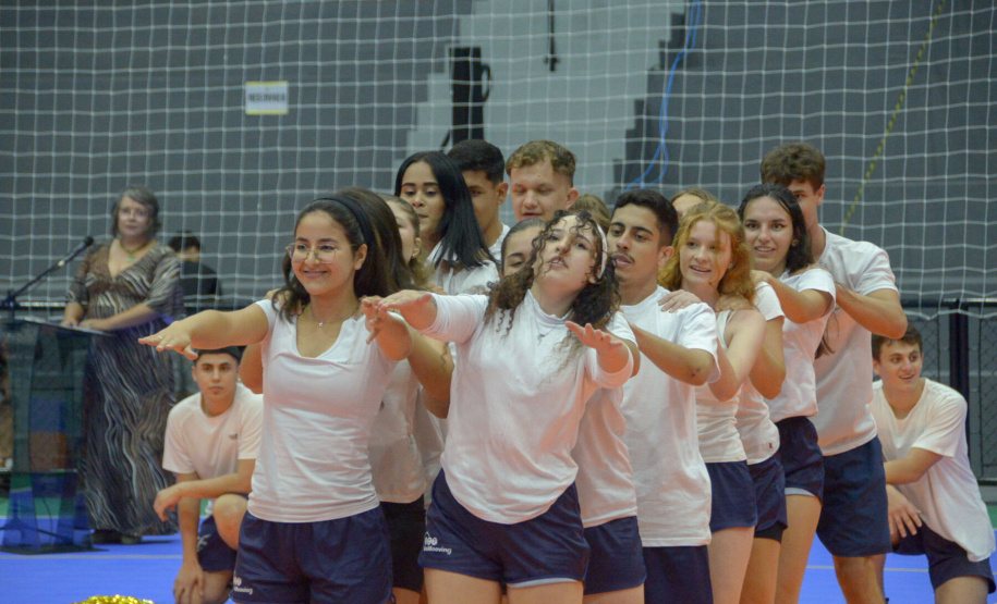 Câmpus de Irati da Unicentro ganha ginásio para mil pessoas, marco esportivo para a região