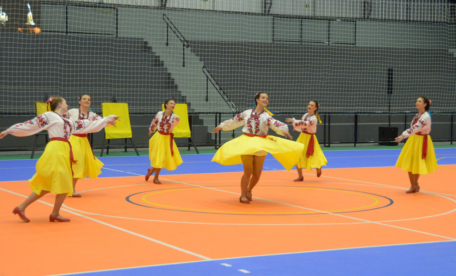 Câmpus de Irati da Unicentro ganha ginásio para mil pessoas, marco esportivo para a região