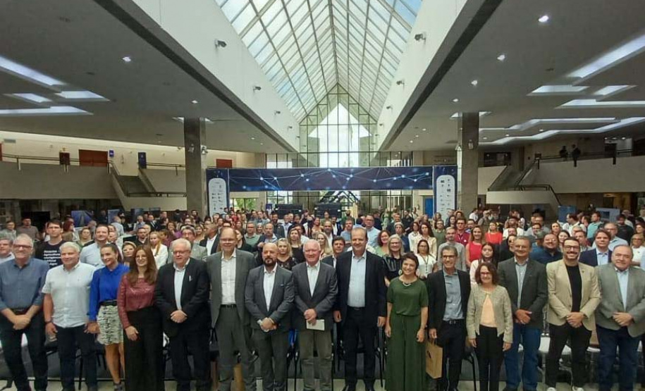 Principais projetos de pesquisa do Paraná são apresentados em evento em Curitiba