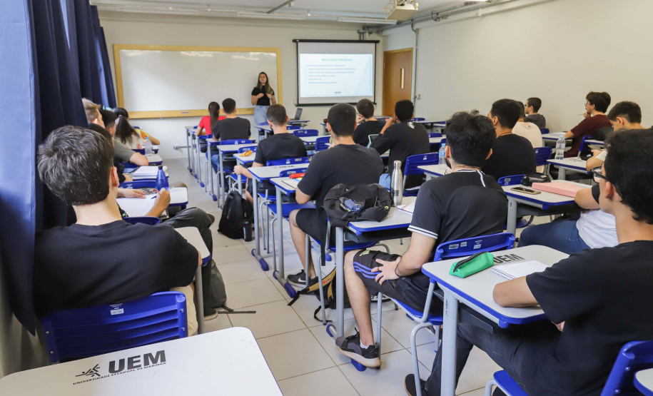 Paraná é o 2º estado com maior proporção de jovens matriculados no ensino superior