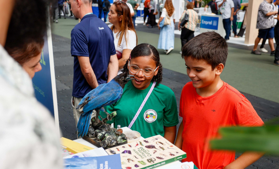 Paraná apresenta startups e serviços públicos tecnológicos na abertura do Smart City Expo