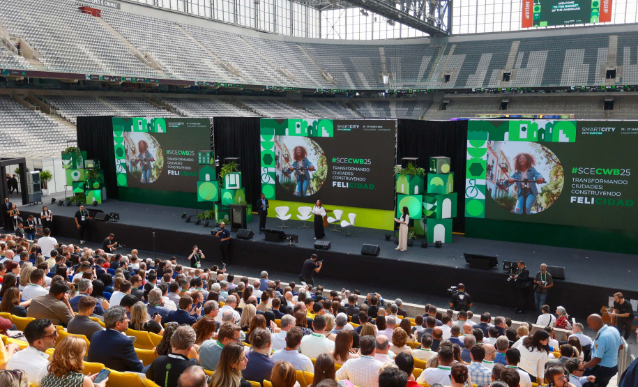 Paraná apresenta startups e serviços públicos tecnológicos na abertura do Smart City Expo