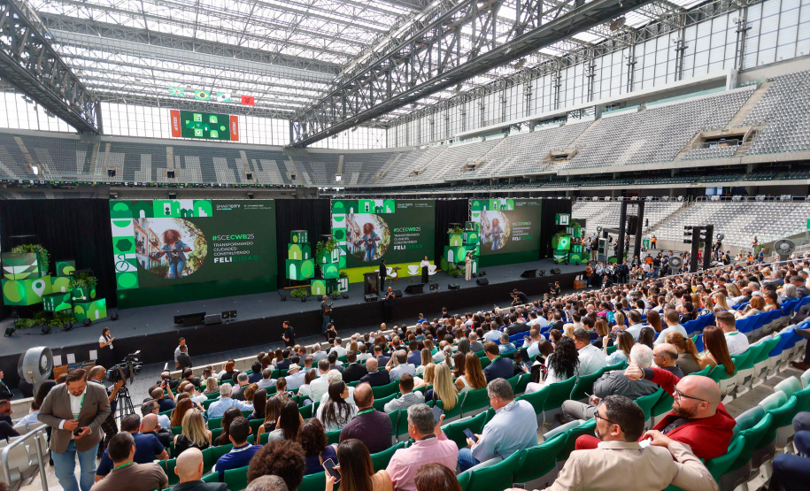 Paraná apresenta startups e serviços públicos tecnológicos na abertura do Smart City Expo