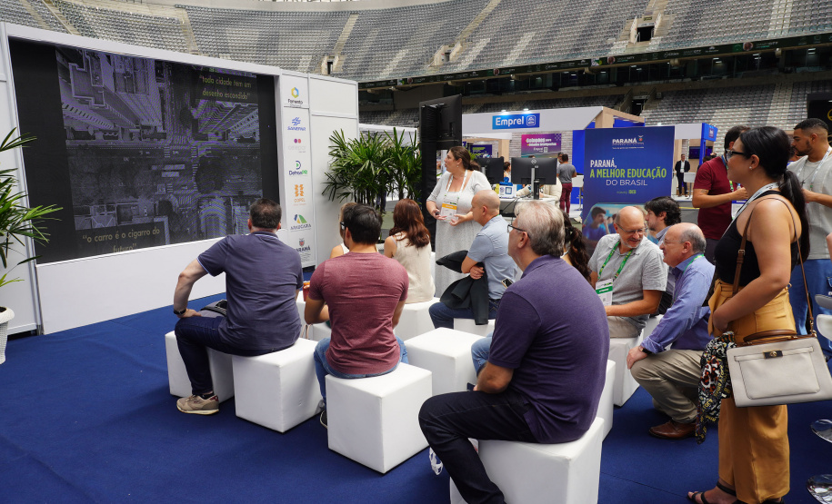 Governo destaca inovação em geoprocessamento para cidades inteligentes