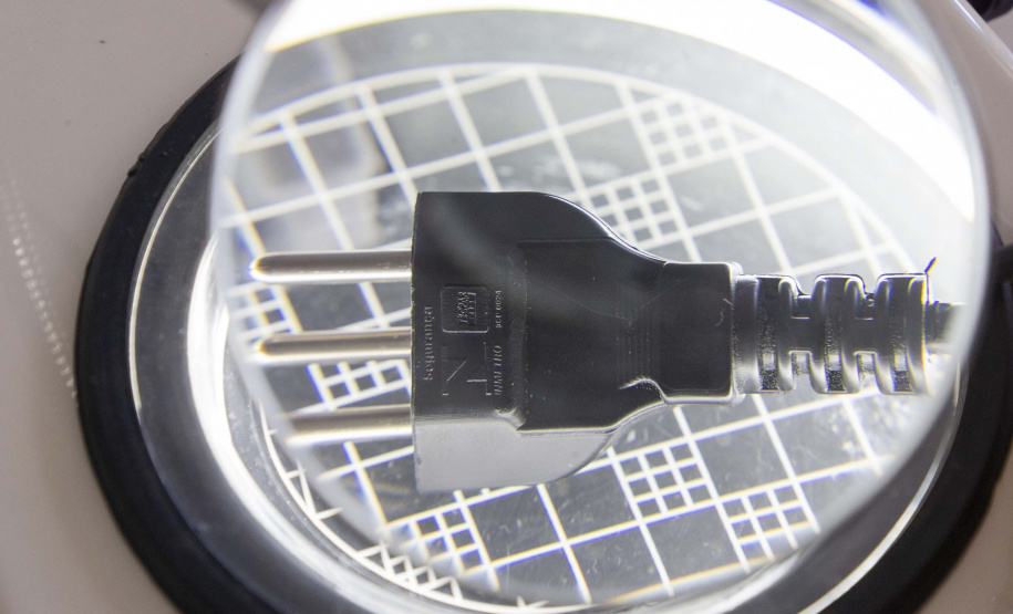 De maquiagem a seringas: 5 serviços que o Tecpar executa e você nem imagina