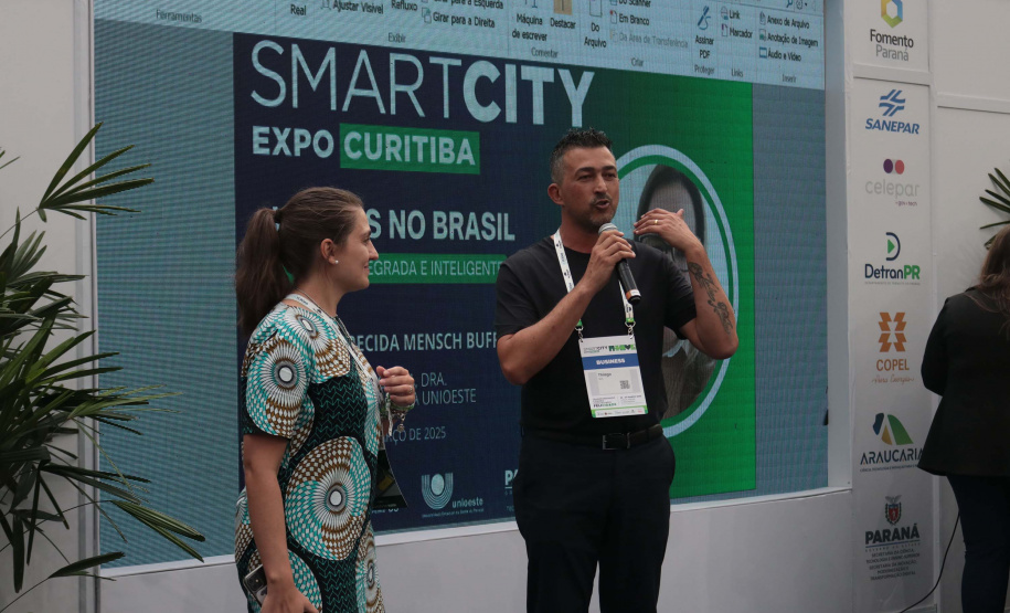 TI na prática: alunos do Talento Tech fazem visita imersiva na Smart City Expo Curitiba