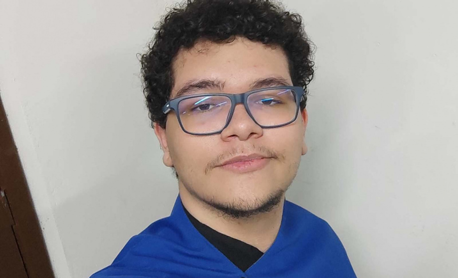 Após Ganhando o Mundo, aluno da rede estadual conquista cinco aprovações em Medicina