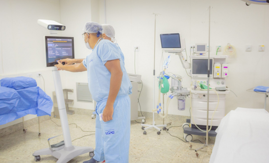 Com navegador cirúrgico, HU-UEPG ganha mais tecnologia para cirurgias ortopédicas