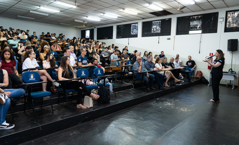 UENP recepciona mais de 600 novos alunos com eventos no Norte Pioneiro