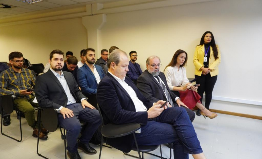 Novos servidores reforçam equipe de trabalho do Sistema de Ciência, Tecnologia e Ensino Superior do Paraná