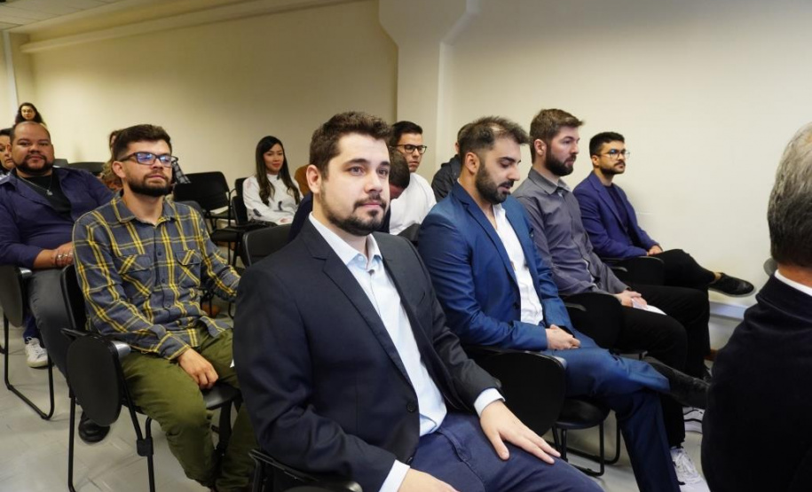 Novos servidores reforçam equipe de trabalho do Sistema de Ciência, Tecnologia e Ensino Superior do Paraná