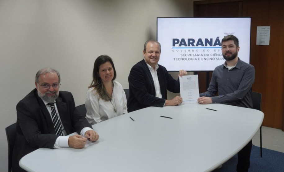 Novos servidores reforçam equipe de trabalho do Sistema de Ciência, Tecnologia e Ensino Superior do Paraná