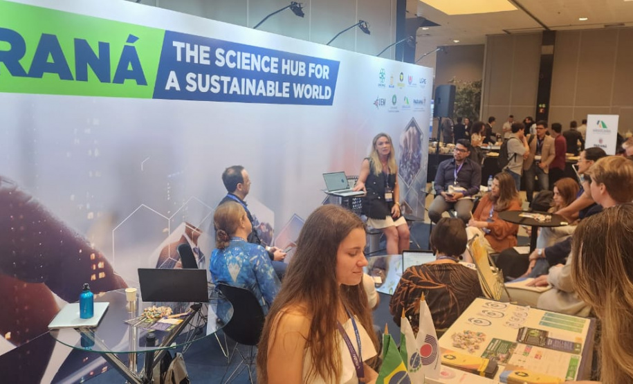 Paraná fortalece internacionalização universitária em evento global de educação