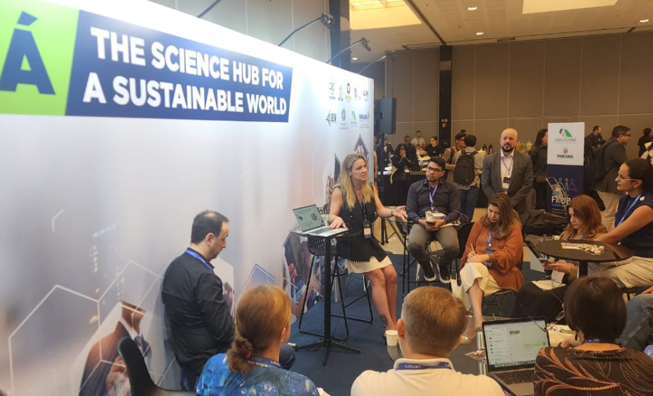 Paraná fortalece internacionalização universitária em evento global de educação