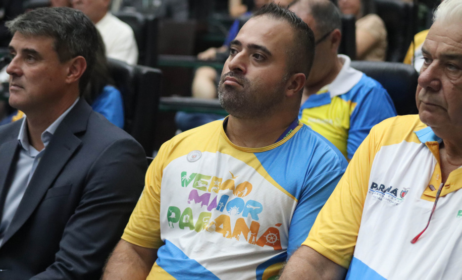 Verão Maior Paraná e equipes são homenageados na Assembleia Legislativa