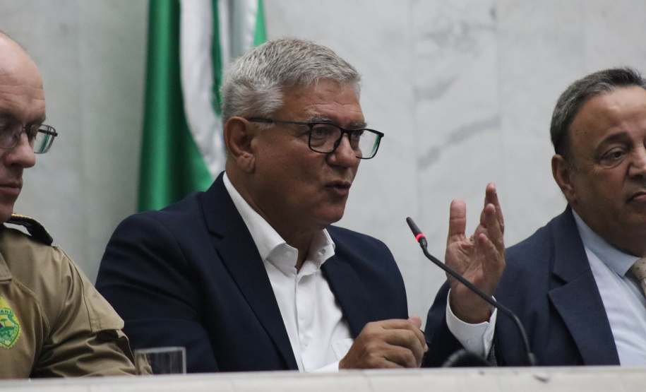 Verão Maior Paraná e equipes são homenageados na Assembleia Legislativa