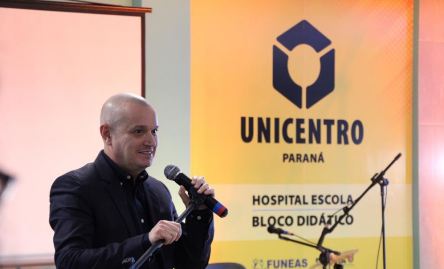 Unicentro terá laboratório para pesquisas médicas avançadas e inicia ações acadêmicas no HRCO